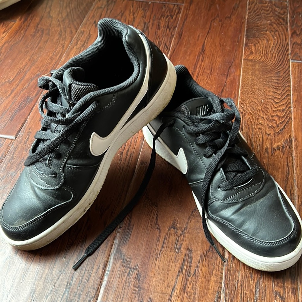Leather Nike Black Low-tops Men Sz8